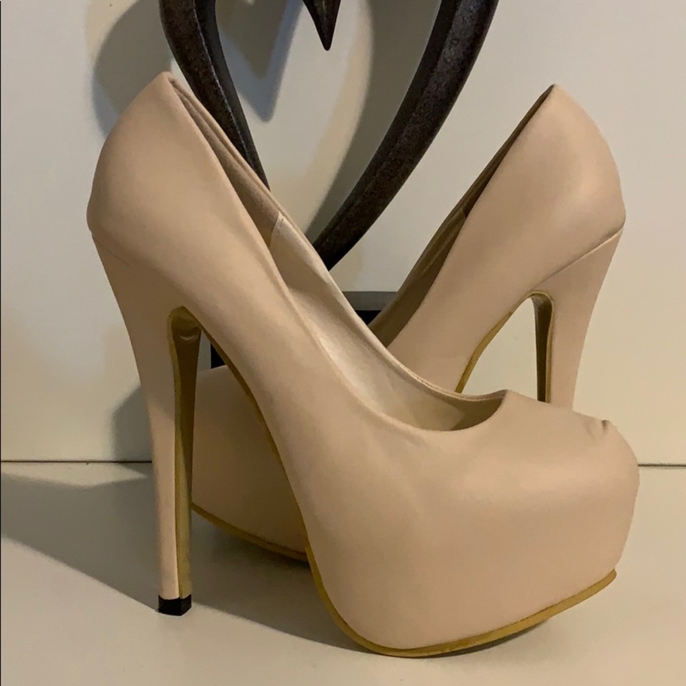 High Heels 👠
